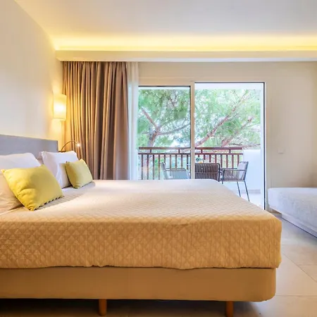 Inturotel Esmeralda Park 4*